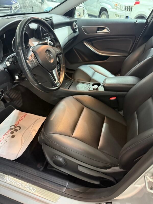 MERCEDES-BENZ GLA 200 d URBAN