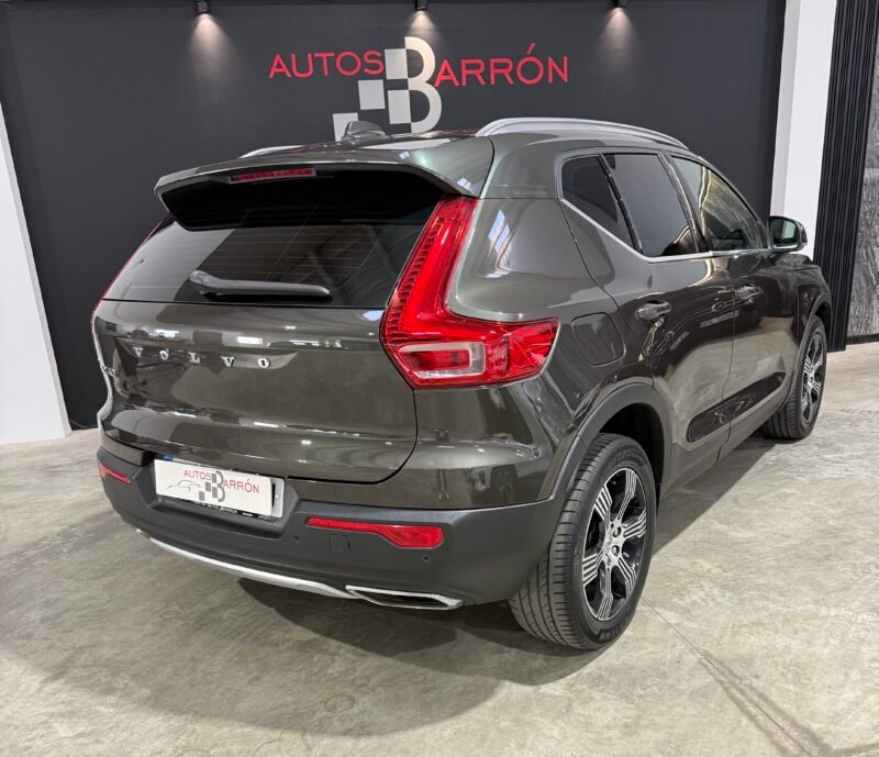 VOLVO Xc40 d3 150 Cv INSCRIPTION
