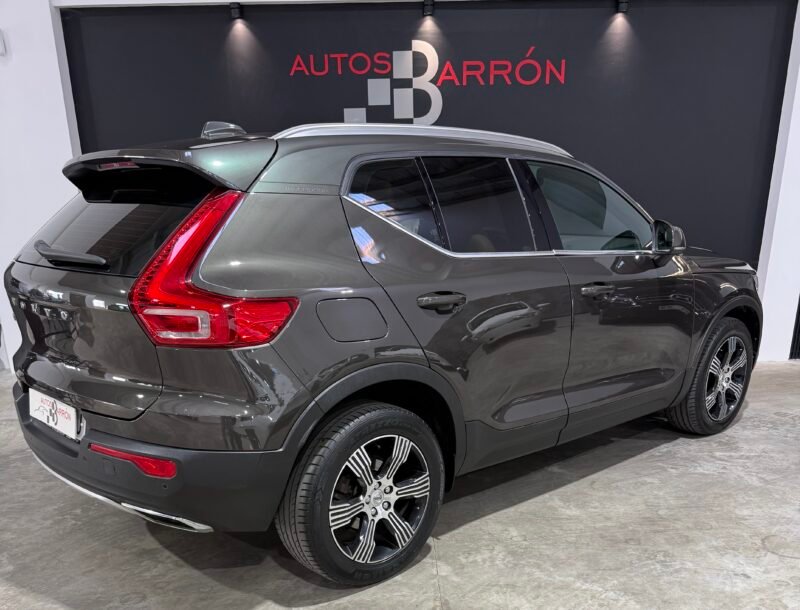 VOLVO Xc40 d3 150 Cv INSCRIPTION