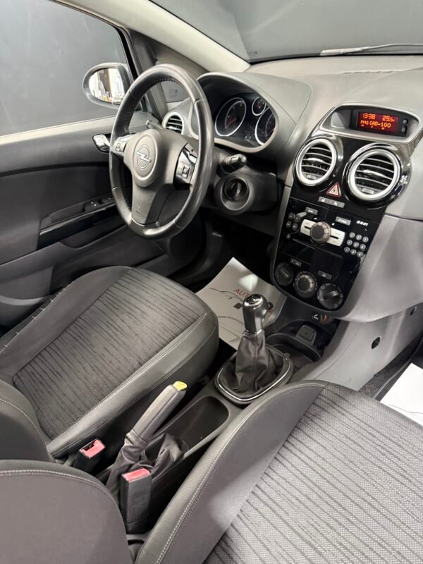 OPEL CORSA 1.3 CDTI 75 cv COSMO