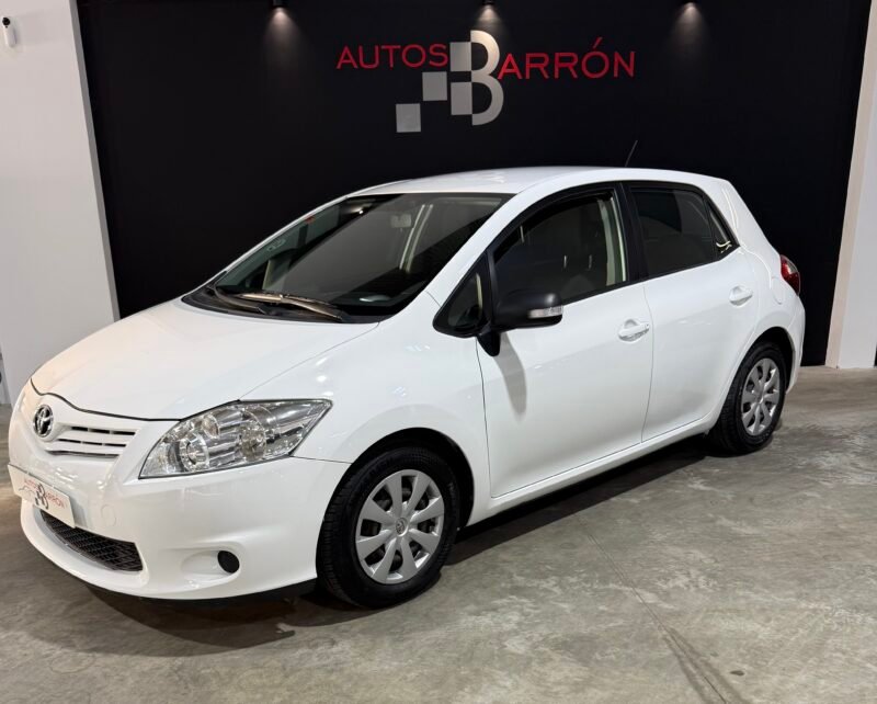 TOYOTA Auris 1.4 d4d 90 CV ACTIVE