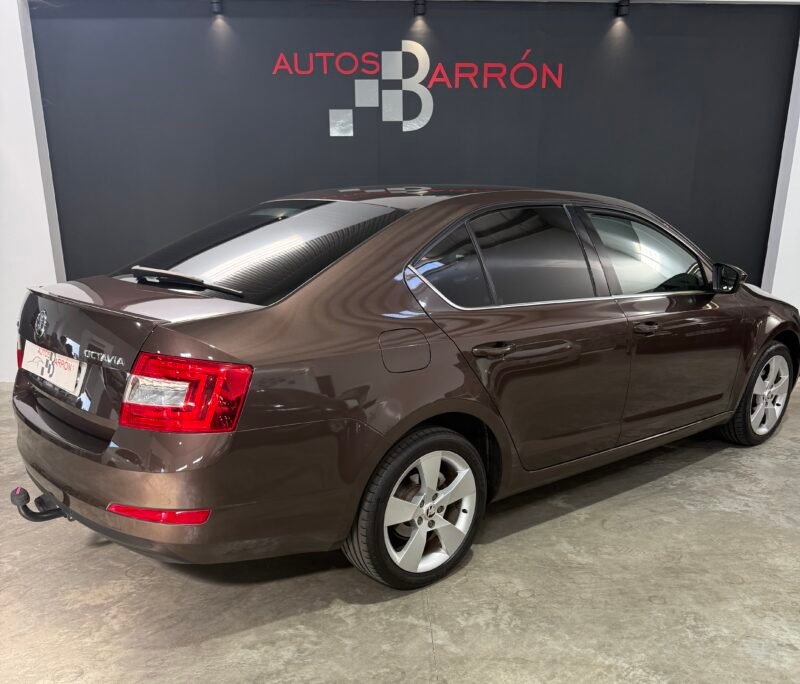 SKODA OCTAVIA 2.0 TDI 150 cv AMBITION