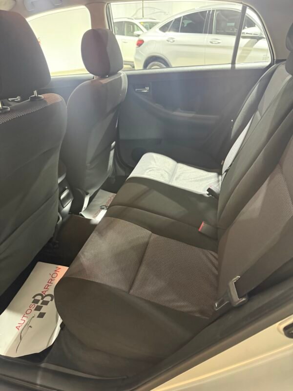 TOYOTA Corolla 1.4 d4d 90 CV SOL